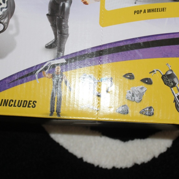 WWE Wrekkin’ Slamcycle Vehicle With Undertaker Basic Action Figure - Picture 12 of 12